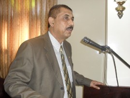 1OMEER-58716.jpg