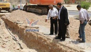 1mukalla_G_check_flok_water.jpg