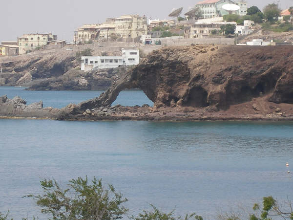 aden2.jpg