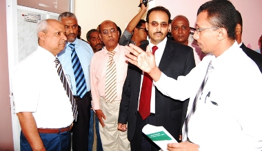 mukalla_G_W_health_visit_01.jpg