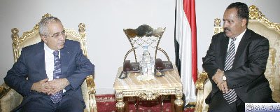 raey-phlasteen.jpg