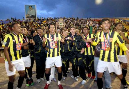 sakr2010.jpg