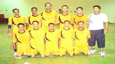 saqr taeez.jpg
